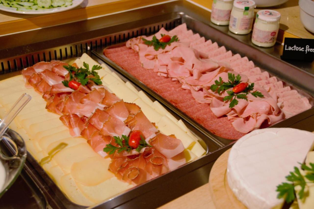 Almhotel Bergerhof Sarentino Экстерьер фото